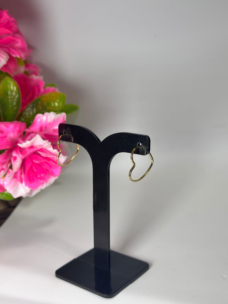 ARGOLA CORAÇÃO FIO FINO(P)